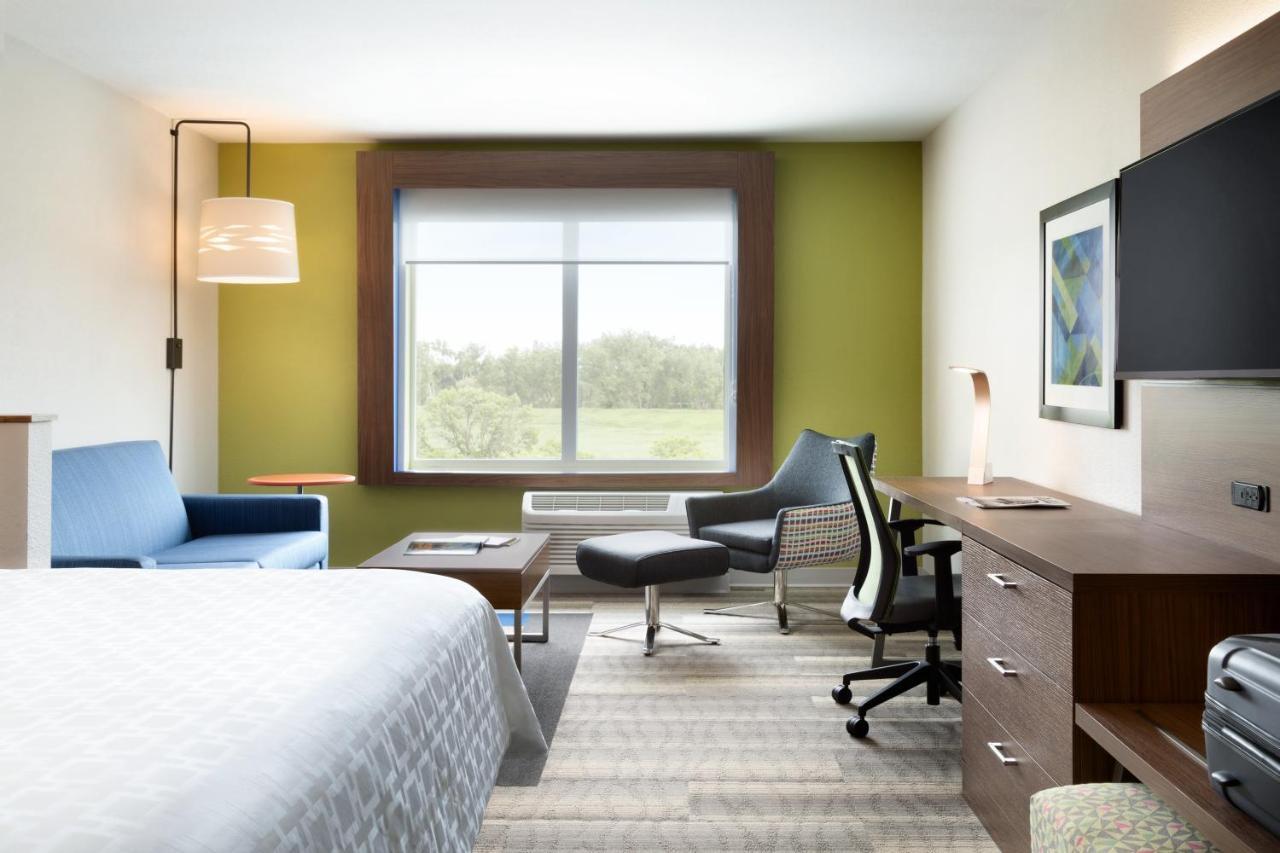 Holiday Inn Express & Suites - Painesville - Concord By Ihg Dış mekan fotoğraf
