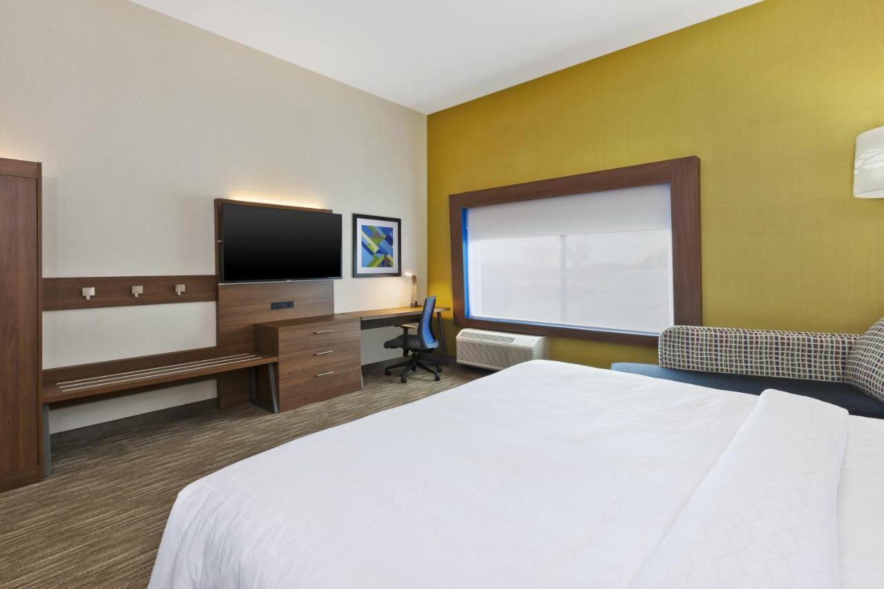 Holiday Inn Express & Suites - Painesville - Concord By Ihg Dış mekan fotoğraf